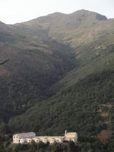 Xtrallusion photo library of independent, self-guided walking and sightseeing holidays in Italy. Pictures, images, photos and photographs taken along the way of this 1-day walking itinerary, to give you a visual impression of the day's walk.